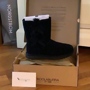 NWT Koolaburra by UGG Victoria Short boots
